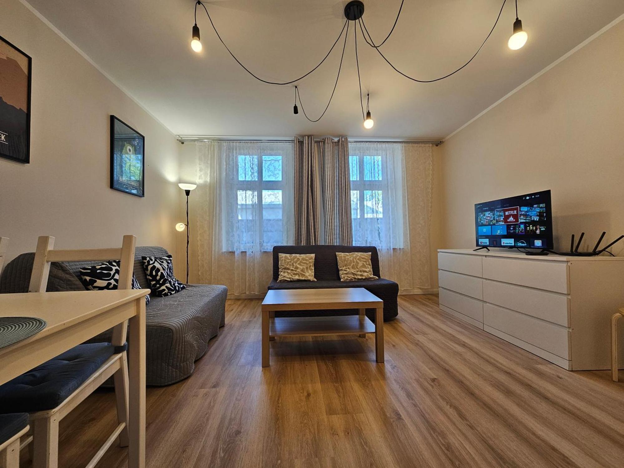 Apartamenty Kdn Na Rysiej คาโตวีตเซ ภายนอก รูปภาพ