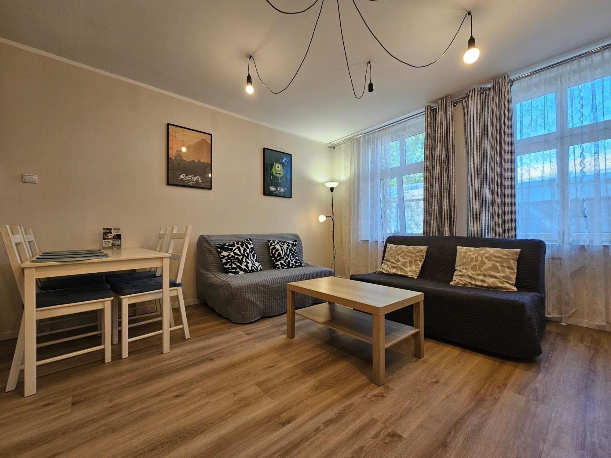 Apartamenty Kdn Na Rysiej คาโตวีตเซ ภายนอก รูปภาพ